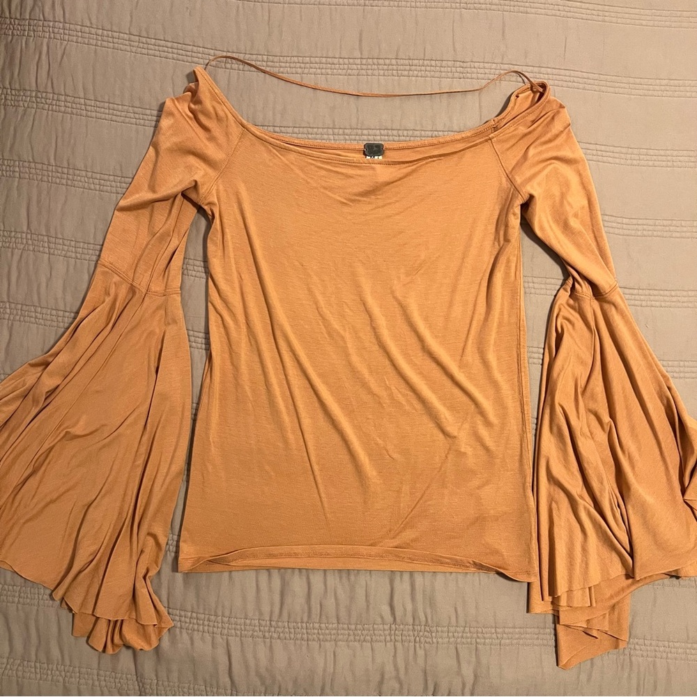 We The Free Tan Off-Shoulder Top bell Sleeves Birds of Paradise - Picture 5 of 8